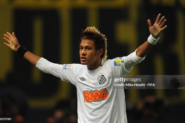 Неймар "Сантос"га қайтяпти...