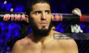 Ислом Махачев: "Дю Плессини муддатидан олдин енга олмайман"