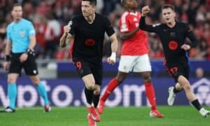 Левандовски фаолиятини қаерда давом эттиришини айтди