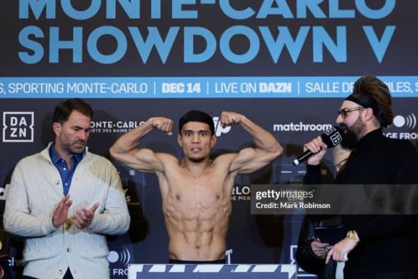 Муроджон Аҳмадалиев: "Наоя Иноуэ мендан қочишни давом этса, WBA камаридан воз кечиши керак"