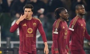 Шомуродовни безовта қилманг!  Элдор бўйича “Рома”га босим бўляпти...