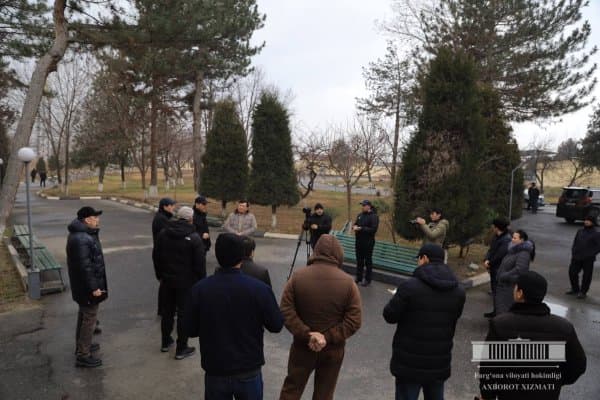 Хайрулло Бозоров "Нефтчи" қароргоҳида бўлди