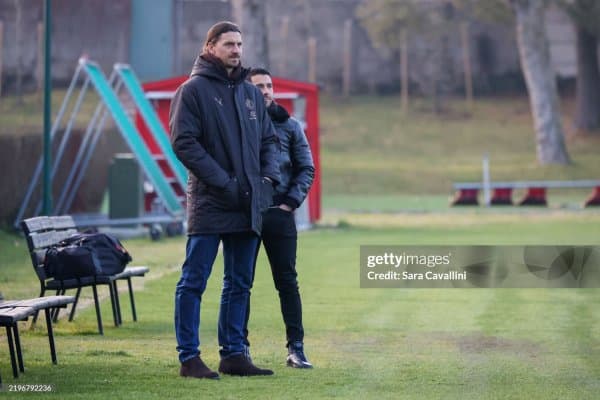 Янги жамоа топинглар! Ибрагимович "Милан"нинг уч футболчисини ҳайдади
