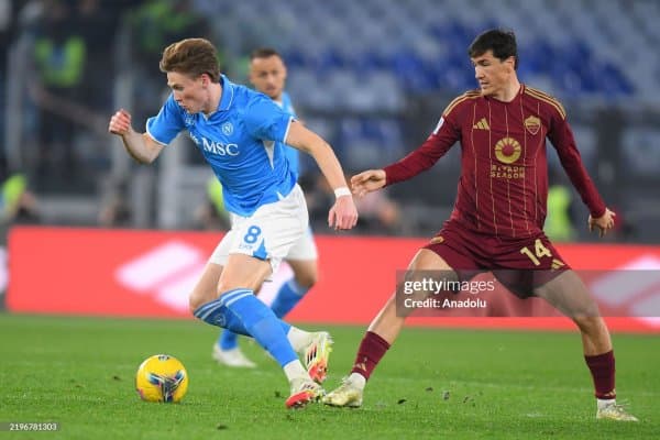 А Серия. "Рома" "Наполи" билан муроса қилди, Шомуродов эса... (Видеошарҳ)