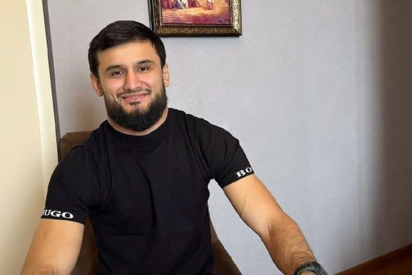 Ҳумоюн Тўҳтамуродов UFC афсонасига "вызов" ташлади!