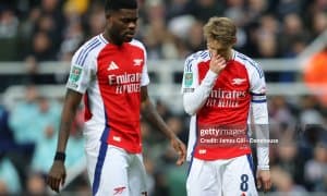 Англия лига кубоги. "Арсенал" иккинчи ўйинда ҳам "Ньюкасл"га мағлуб бўлиб, турнирни тарк этди