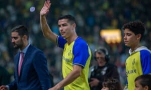 Роналду ўғли футбол ўйнолмаса нима қилишини айтди