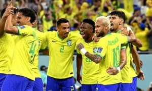 Роналдо терма жамоага машҳур мураббийни олиб келади