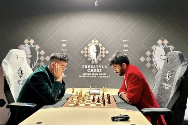 Нодирбек Абдусатторов: "FIDE ва ​​"Freestyle Chess" ҳамкорлик қилиши керак!"