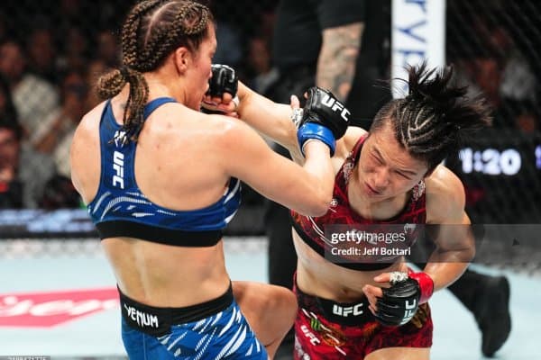 Co-main event жангида сенсация қайд этилмади