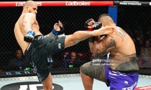 "UFС 312" турнирининг бонус эгалари маълум