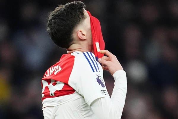 Энди бу мавсум майдонга қайтмайди! Англия грандида катта йўқотиш...