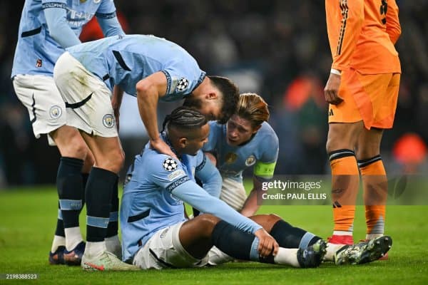 "Сити" ҳимоячиси узоқ муддатга сафдан чиқди 