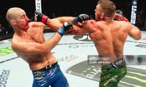 Шон Стрикленд Дю Плессига нима учун ютқазди?