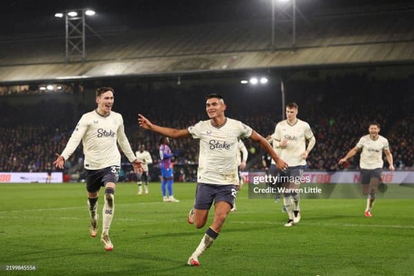 АПЛ. "Эвертон"нинг мағлубиятсиз серияси давом этади. Жамоа бу сафар Лондондан ғалаба билан қайтди