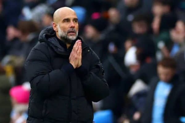 “Сити” юлдузи жамоада қолишдан бош тортди