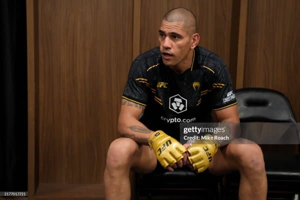 Даниэль Корьме: "Алекс Перрейра Магомед Анкалаевга қарши жангга жиддий қарамаяпти"