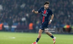 Кварацхелия Чемпионлар лигаси тарихига кирди