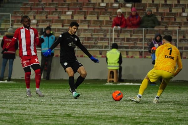 Туркия Суперлигаси. "Ризеспор" камбек амалга ошириб, "Самсунспор"ни мағлуб этди