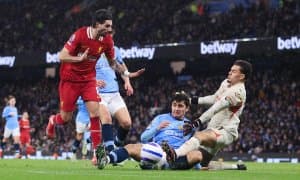 Гвардиола Ҳусановнинг “Реал” ва “Ливерпуль”га қарши ўйини ҳақида нималар деди?