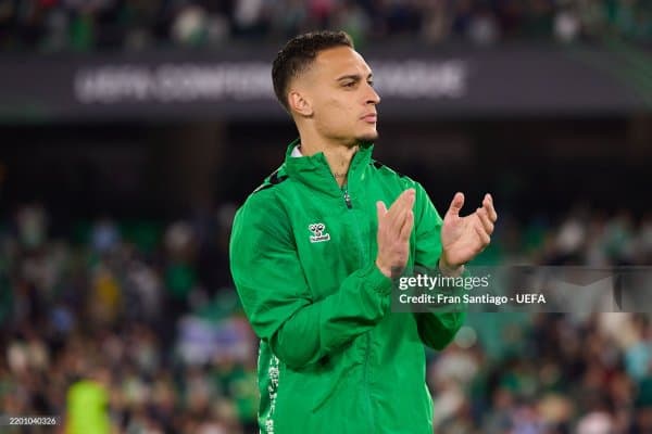 Италиянинг гранд клуби Антонини нишонга олди 