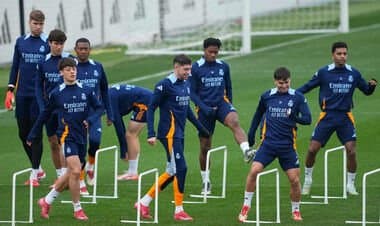 “Реал” икки ўйинчидан норози