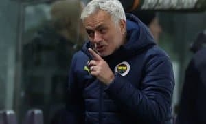 Моуриньо “Галатасарой”га “уруш” очди