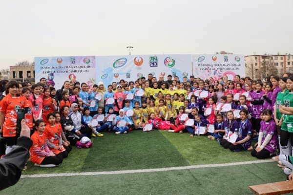 Халқаро хотин-қизлар кунига бағишланган регби-7 бўйича республика турнири якунланди