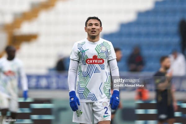 Туркия чемпионати. "Ризеспор" - "Аланьяспор": Легионеримиз асосий таркибда 