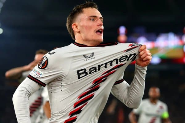 Олти гранд бир суперфутболчини талашяпти