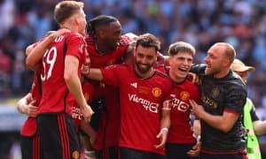 “Навбаҳор”да ишлаган мураббий “Манчестер Юнайтед”ни бошқармоқчи