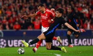 Майдондан ҳайдалиб ҳам рекорд ўрнатиш мумкин экан