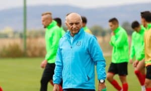 Ислом Аҳмедов янги клубидаги дебютини мағлубият билан бошлади, Илдар Маматказин жамоаси эса...