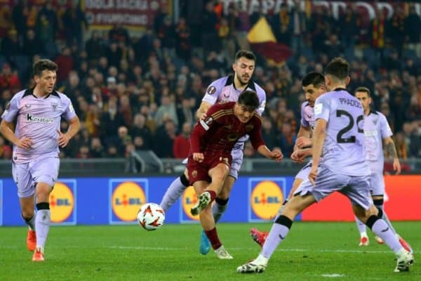 Шомуродов испанларни тиз чўктирган голидан кейин нималар деди?