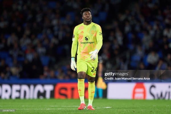 МЮ Онанага ўринбосар сифатида Испаниянинг гранд клуби дарвозабонини кўрмоқда 