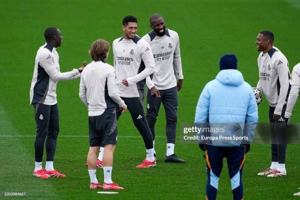 Ла Лига. "Реал Мадрид"нинг "Райо Вальекано"га қарши қайдномаси эълон қилинди 