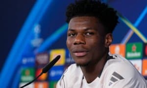 Тчуамени: “Бутун жамоа бўлажак учрашувга тайёр” (Тўлиқ матбуот анжумани) 