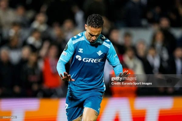 Антони "Бетис" сафида тобора ёрқин порламоқда 