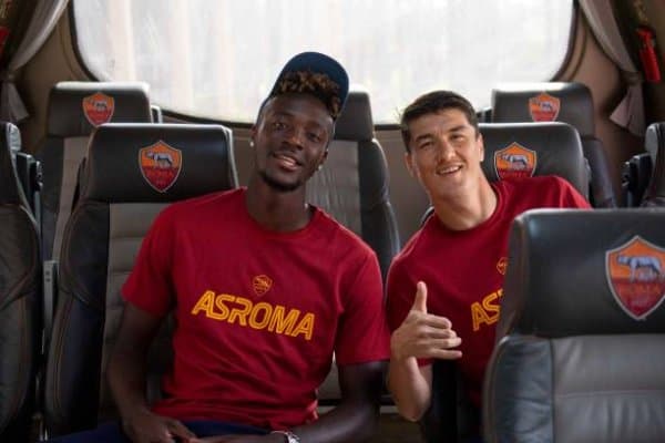 “Рома”нинг ижарадаги ҳужумчиси Англияга йўл олишни истамоқда 