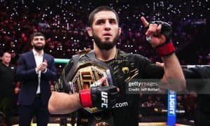 Даҳшат: Ислом Махачев ва Хамзат Чимаев бир турнирда октагонга кўтарилиши мумкин