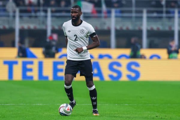 Рюдигер: "Реал Мадрид"дан кетиш ниятим йўқ" 