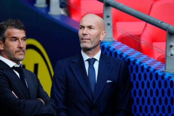 Зидан ёзда собиқ клубларида иш бошлаши мумкин 