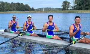 Ўзбеклар эшкак эшиш қанақа бўлишини кўрсатиб қўйди