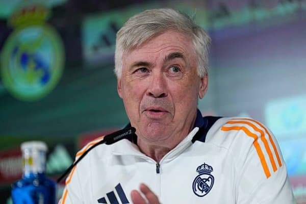 Анчелотти: "Фликнинг гапига қўшиламан, "Реал" "Барса" эмас" 