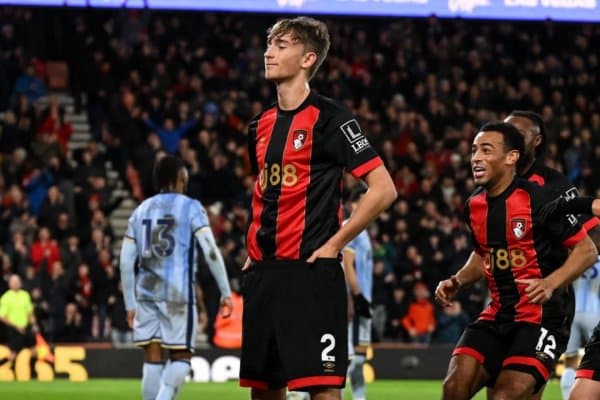 “Реал” баҳайбат футболчи учун икки юлдузидан бирини беради