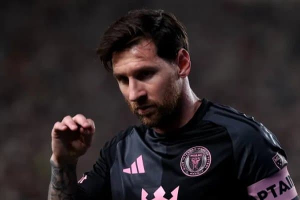 Мадридликлар футболчиси Мессининг номини тарихдан ўчирди