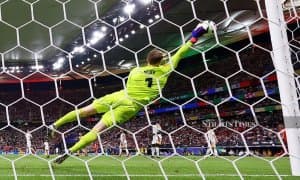 “Бавария” Нойер ўрнига ўта қиммат нархга дарвозабон танлади