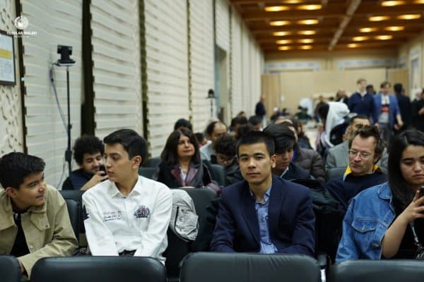 Халқаро турнирда рейтинги ўзгарган шахматчилар билан танишинг