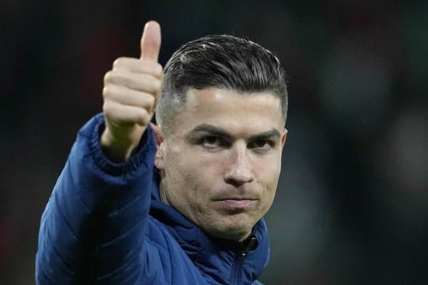 Роналду шогирдига суперклуб танлаб берди