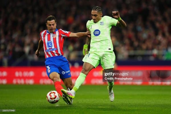 Собиқ рефери "Атлетико" - "Барселона" баҳсидаги бош ҳакамнинг қарори хато эканлигини тушунтирди 